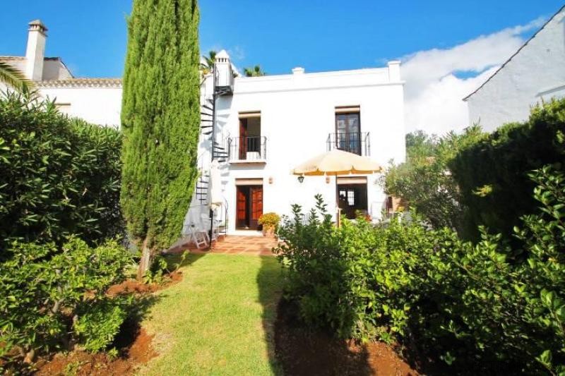 2 bedroom town house for sale - 2