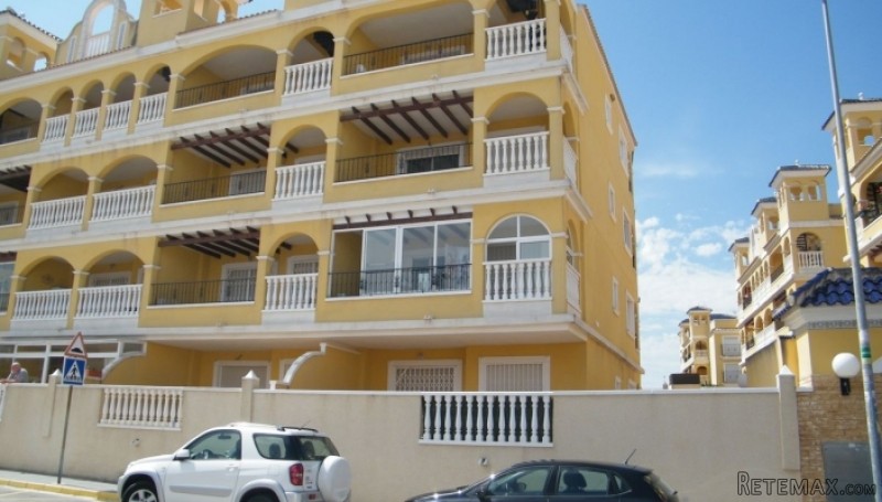 Resale · Apartment · Spain · Costa Bl..