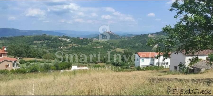 MOTOVUN, zemljište i kuća s pogledom na Motovun - 2