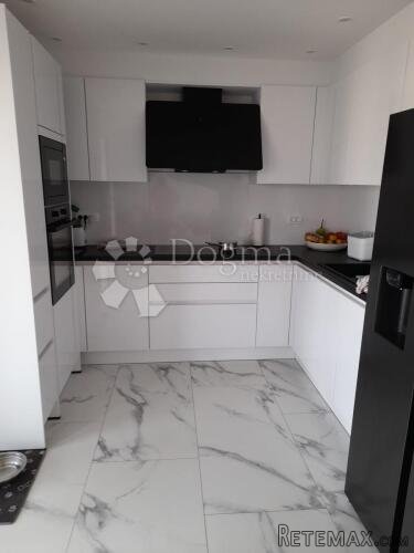 Malinska, luksuzna kuća 240 m2 sa bazenom, prodaja - 3