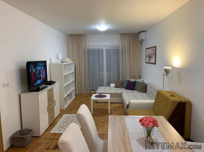 Na prodaju dvosoban stan površine 76m² + terasa – Bar - 3