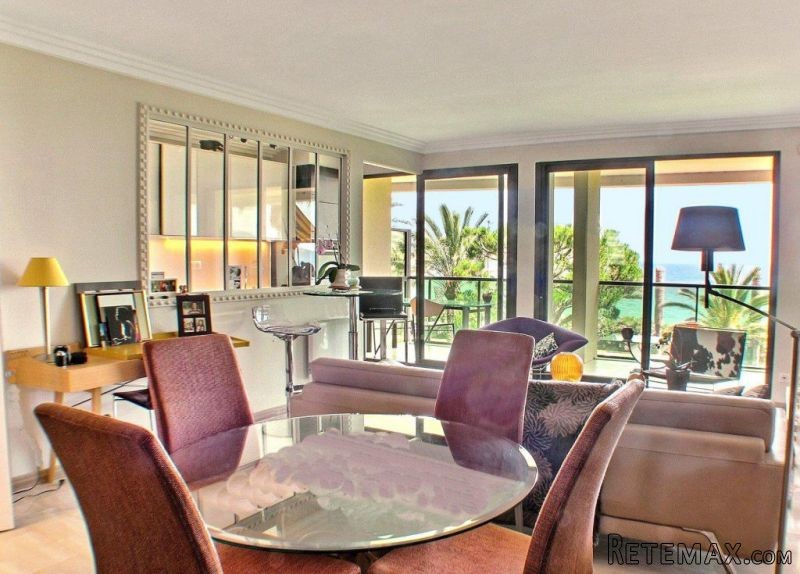 Sale Apartment - Cannes-la-Bocca - 2