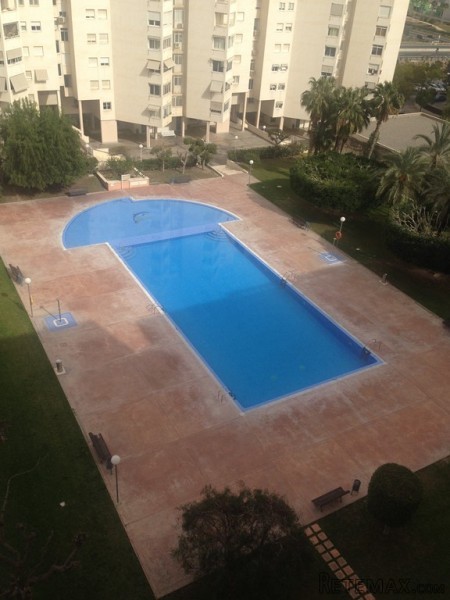 4 bedroom, 2 bathroom Apartment, (build..