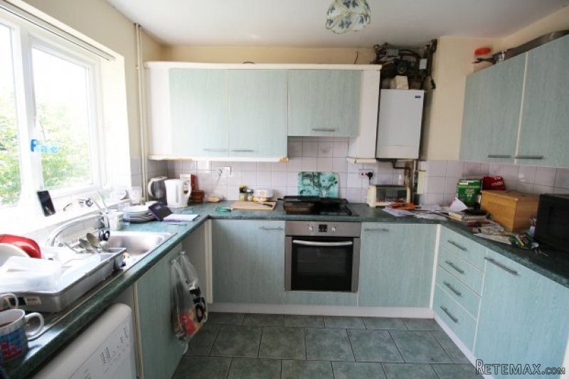 3 bedroom, Semi-detached House house.. - 2