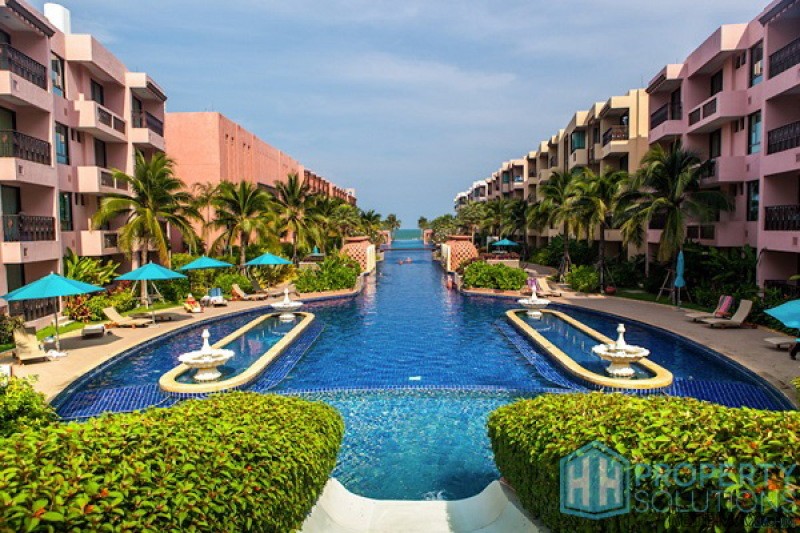 1 Bed Condo With Pool View At Marrakesh..