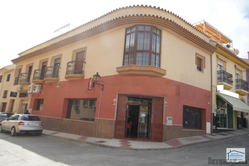 Luxury Building for sale in Alhaurin de..