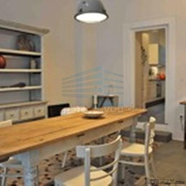 5-Zimmer-Wohnung im Erdgeschoss