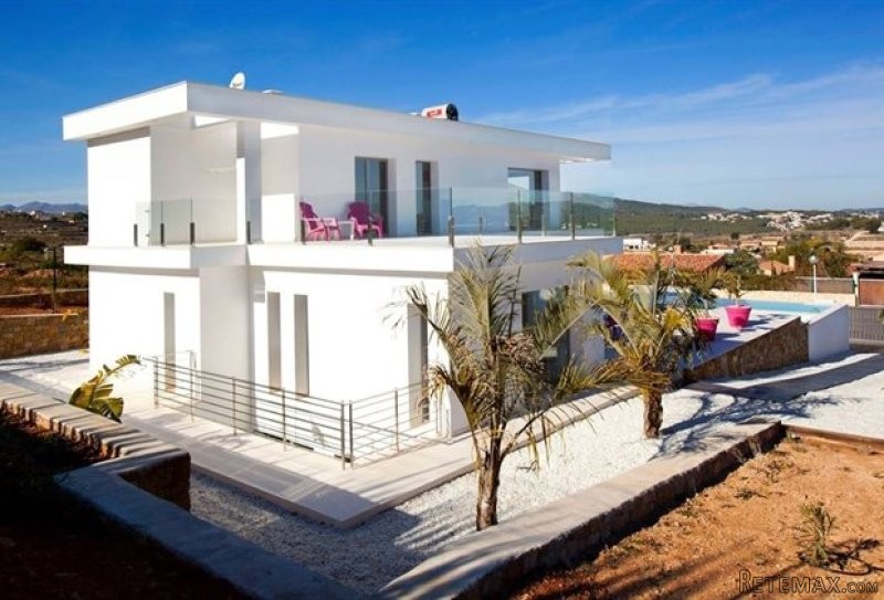 Contemporary 4 bedroom villa with views.. - 2