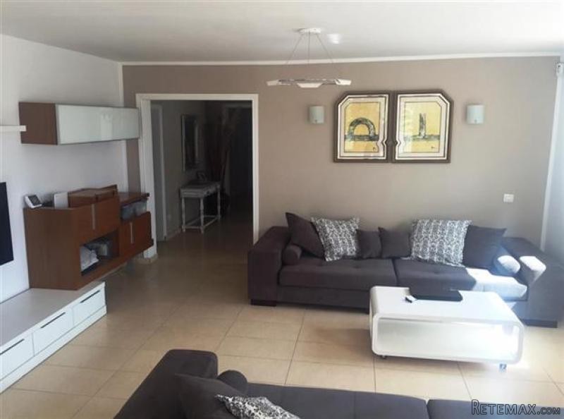 Detached For Sale in El Medano, Tenerife - 2