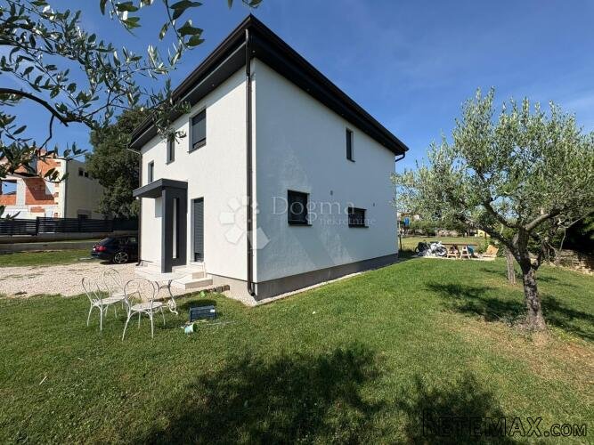 Atraktivna kuća samo 2 km od Poreča!Prilika! - 3