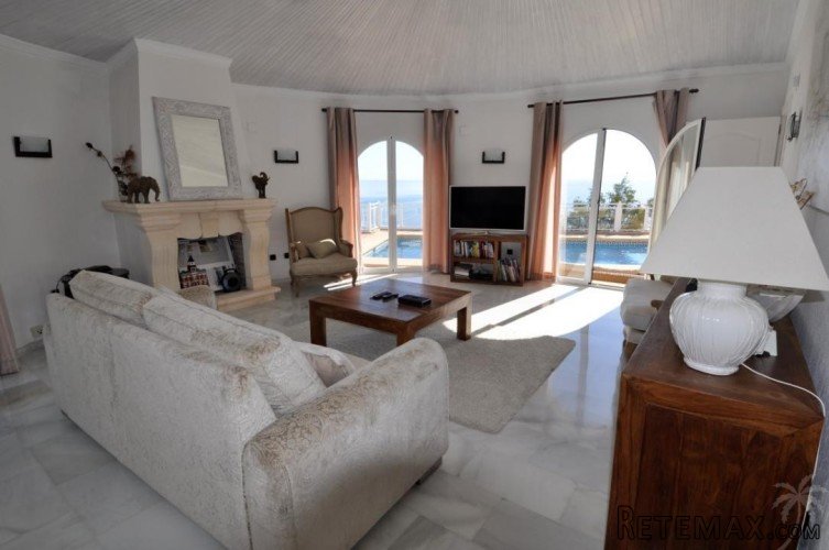 Villa.. - 5