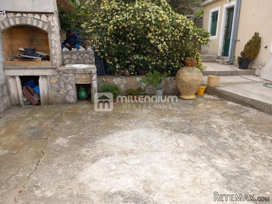 Mali Lošinj, 200m2, samostojeća kuća, 2. red od mora - 6