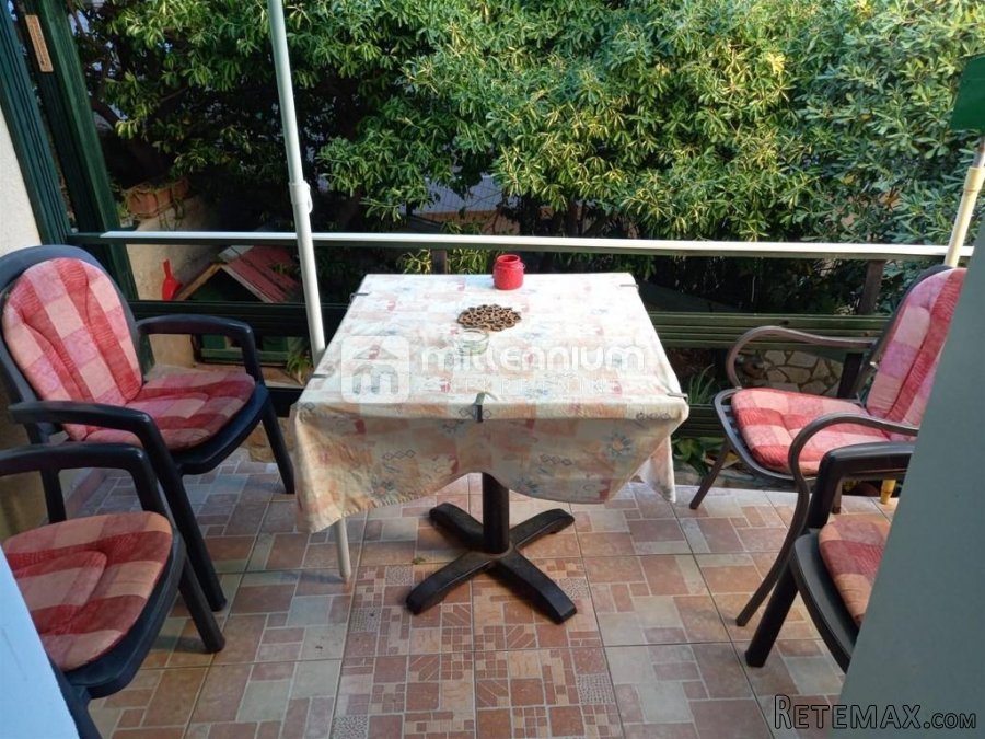 Mali Lošinj, 200m2, samostojeća kuća, 2. red od mora - 7