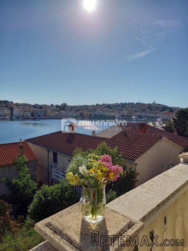 Mali Lošinj, 200m2, samostojeća kuća, 2. red od mora - 8