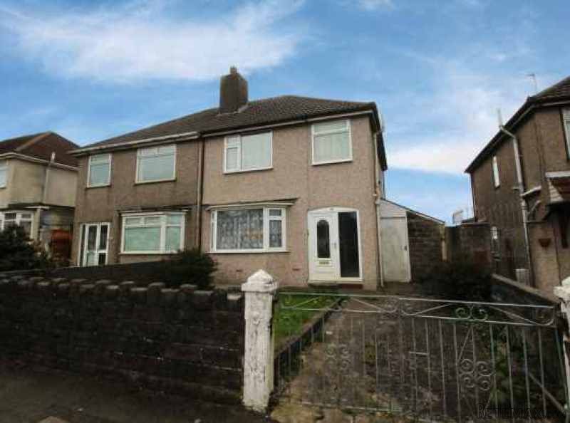 3 bedroom, Semi-detached House house..
