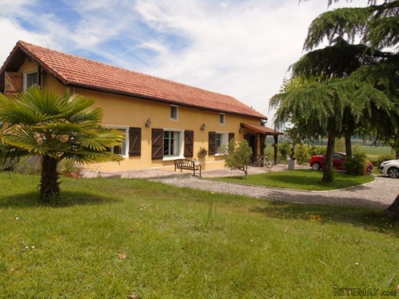 4 Bedrooms - House - Midi-Pyrenees -..
