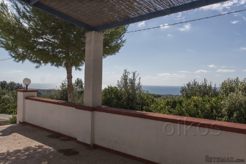 V000181, Villa With Stunning Seaview On..