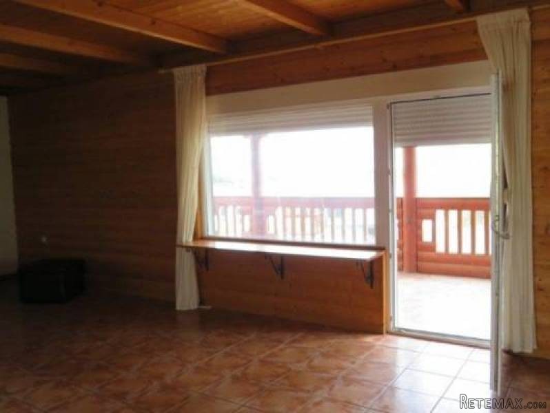 3 Bedroom 2 Bathroom Villa In Los.. - 2