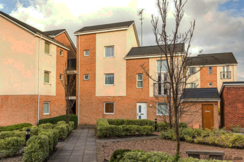 2 bedroom, Apartment house for sale