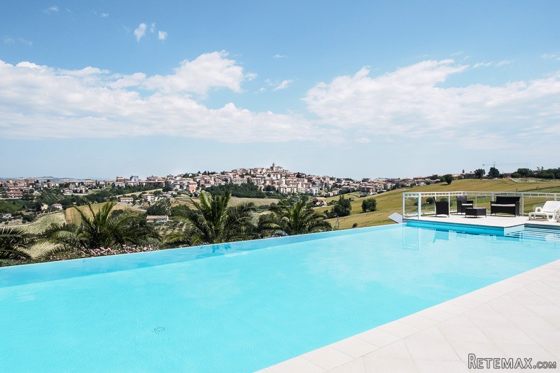 House - Marche - For Sale - 2