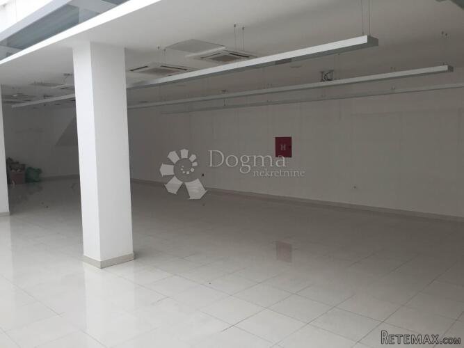 Poslovni prostor u centru Požege - 3