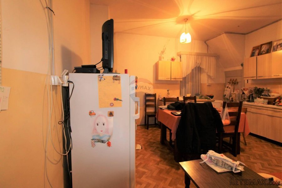 Rovinj,ekskluziva,TOP lokacija,stan 2.kat-59m2,pogled more - 6