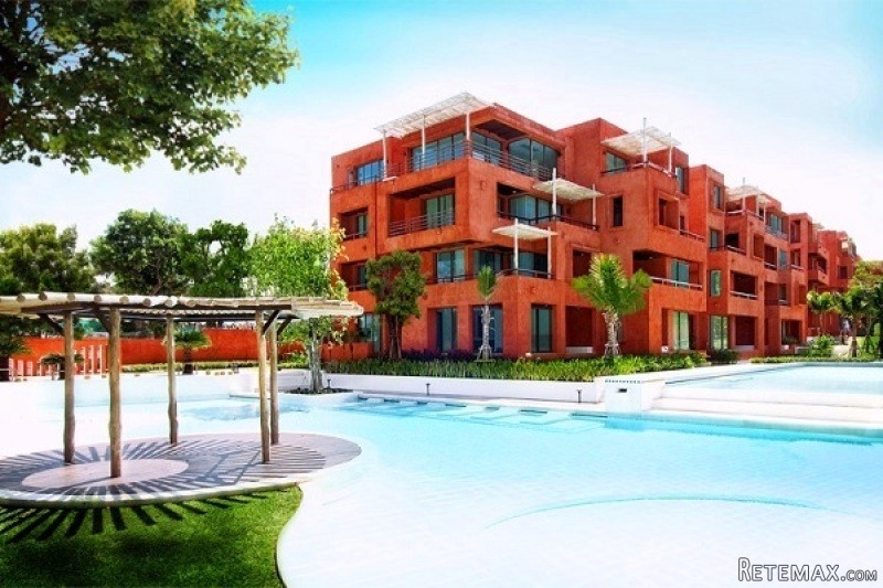 2 Bed Beachfront Condo At Las Tortugas..
