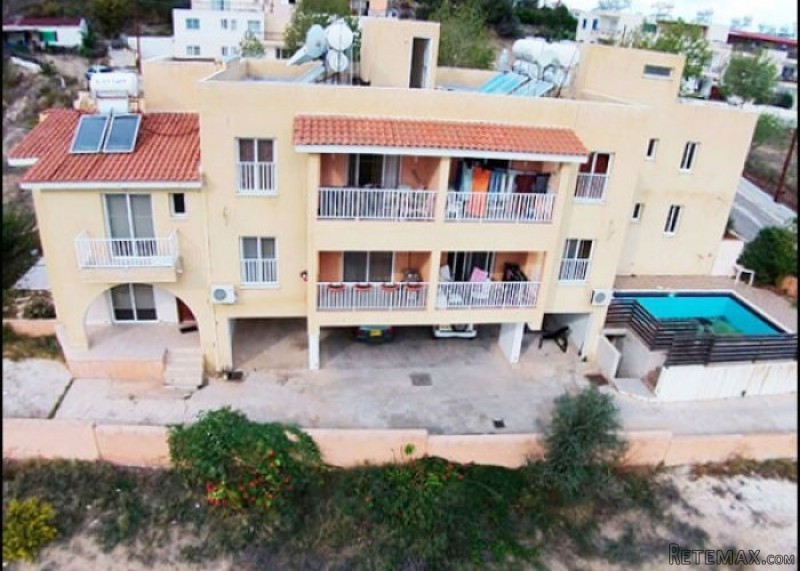 For Sale : First Floor Apartment -..