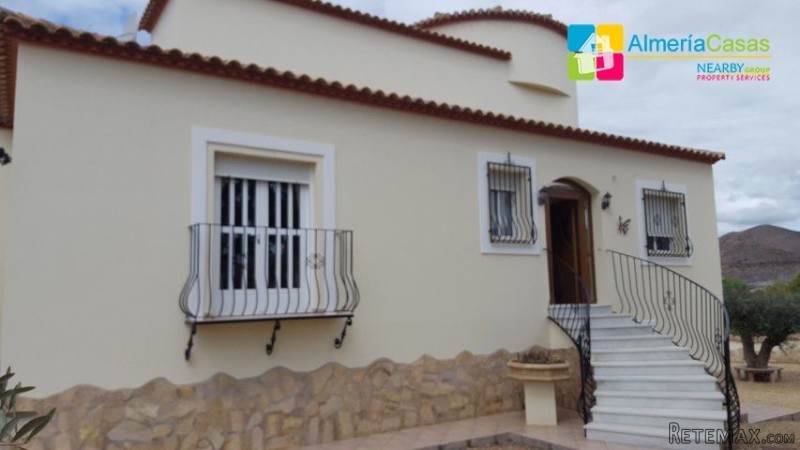 Villa For Sale In Cantoria