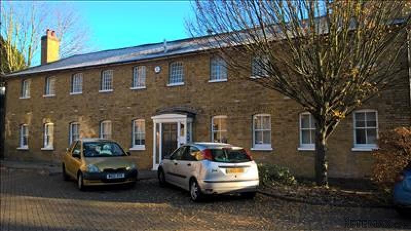 10 Twisleton Court, Priory Hill, Off..