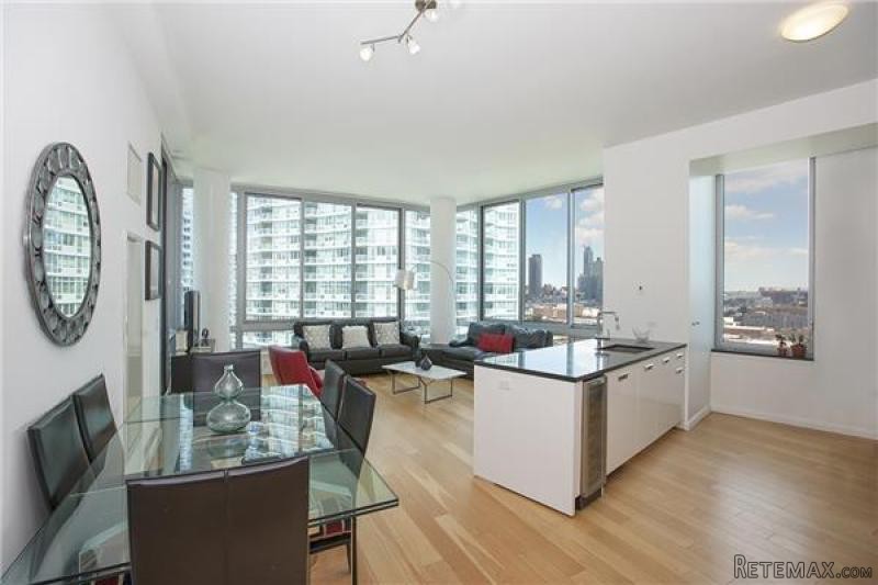 3 Bedrooms - Condo - New York State -..