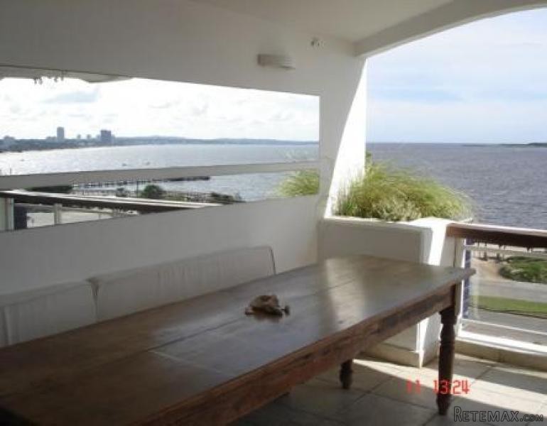 4 Bedroom Apartment - For Sale - Mansa