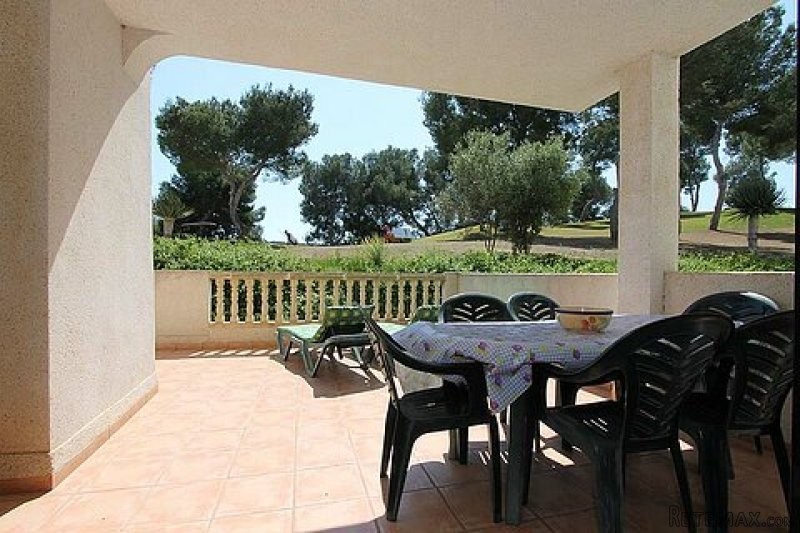 3 Bed Apartment with Beautiful Golf..