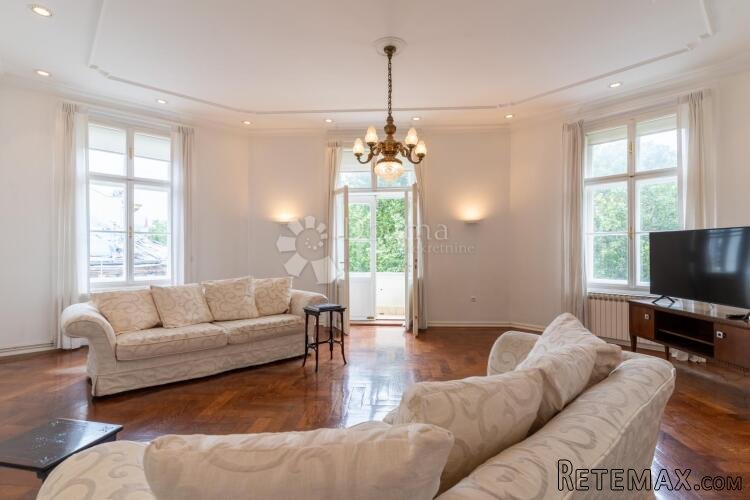 CENTAR ZRINJEVAC – LUKSUZAN STAN 175 m² ZA ŽIVOT ILI POSLOVN