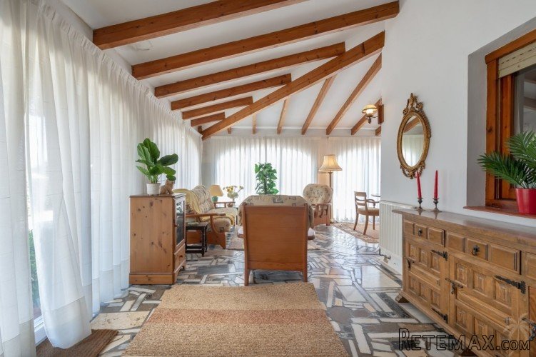 Very private 3 bedroom villa on one level on a flat plot in.. - 5