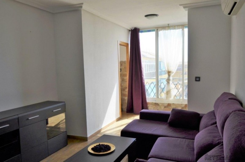 Sea Views 2 Bedrooms Apartment 300 M.. - 2