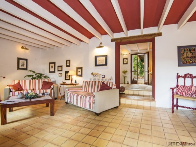 Romantic Town House With Lovely Views.. - 2