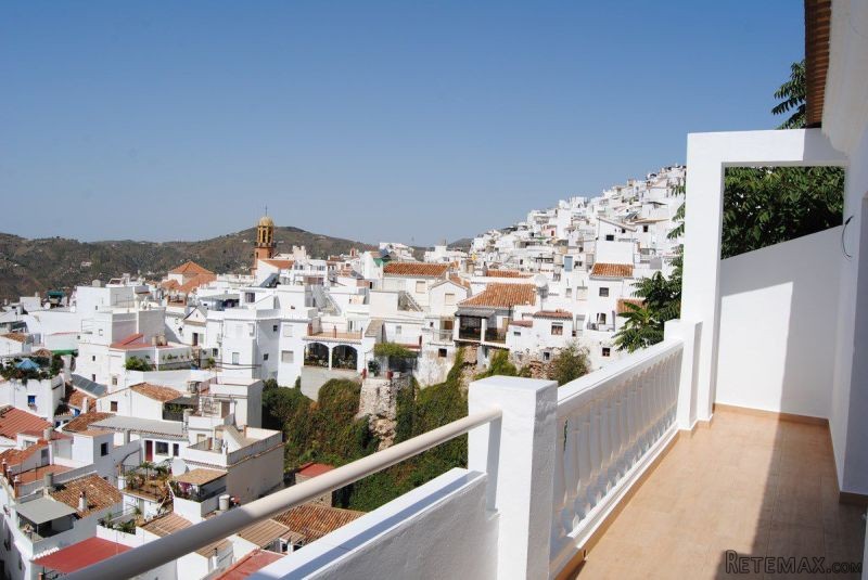 Town House for Sale in Competa, Competa..