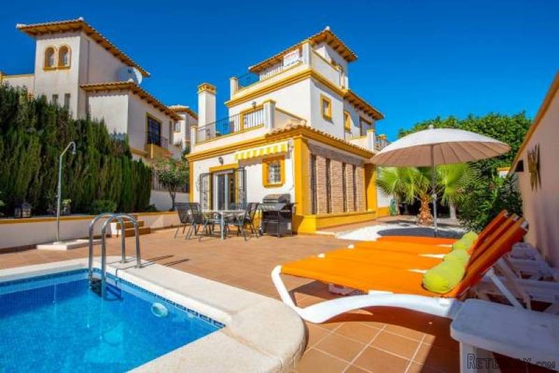 3 Bedroom 2 Bathroom Villa In Cabo.. - 2