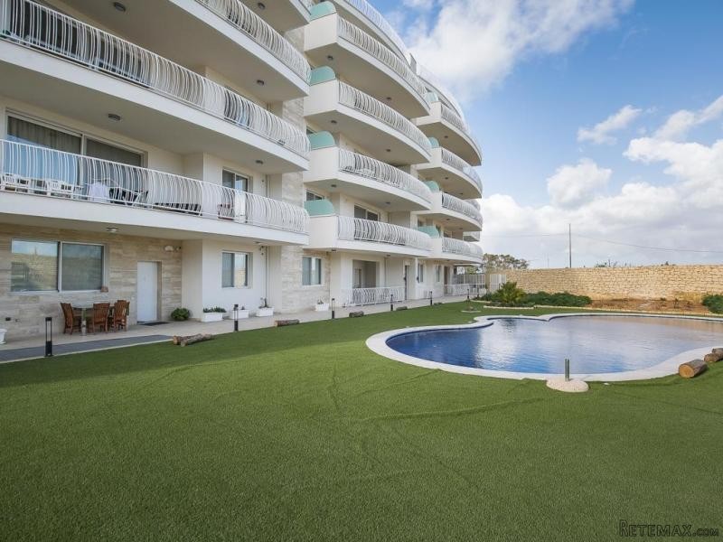 4 bedroom apartment for sale