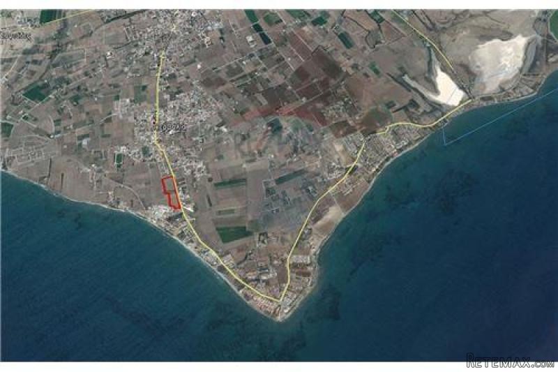 Plot of Land for Building - For Sale -.. - 2