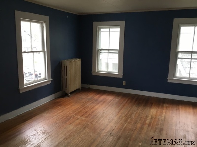 27 Pearl St Torrington, CT, 06790.. - 2