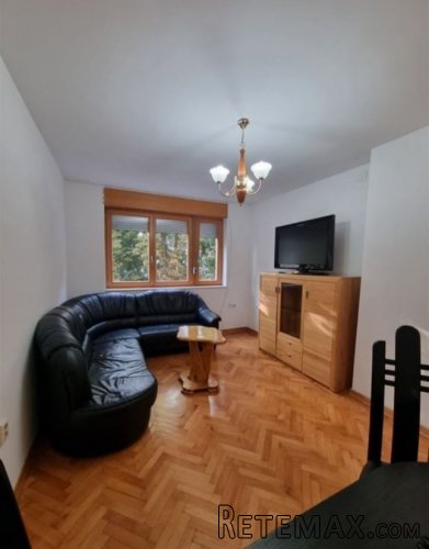 Kanarevo brdo LUX opremljen uknjizen