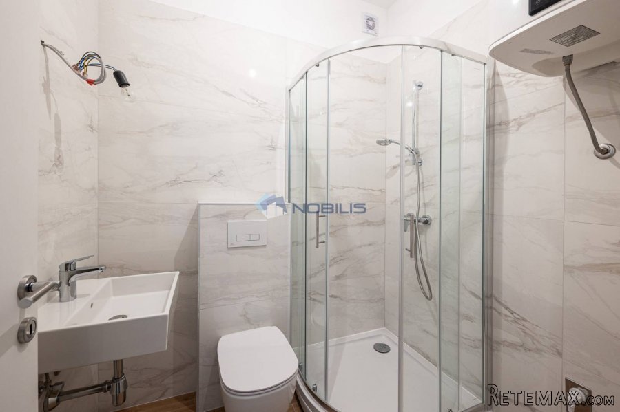 TOP PONUDA! Split, Trogir, Seget, dvosoban stan, 75.23m2.. - 10