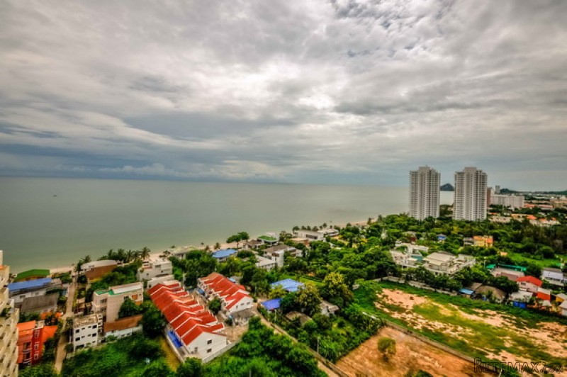 2 Bed Condo In Town With Sea View At.. - 2