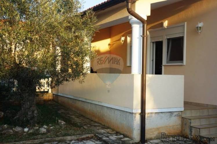KUĆA U MEDULINU 300m OD MORA - PRILIKA - 4