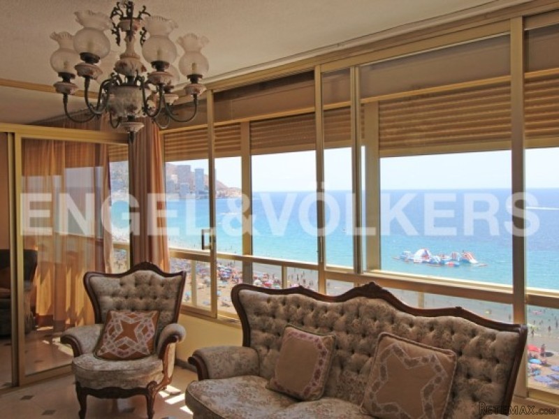 Apartment In First Line Of The Beach