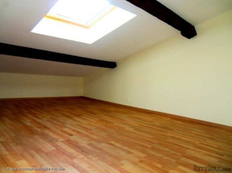 Restored Stone 6 bedroomed town house.. - 2