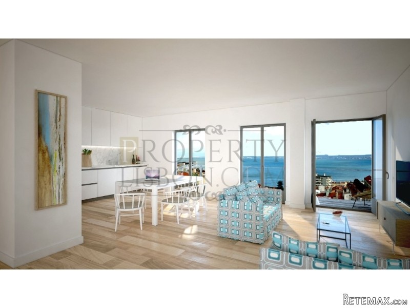 T2 Lisbon Apartment with Garage for..
