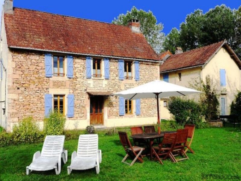 House and 3 Guest Gite, 15 Bedrooms